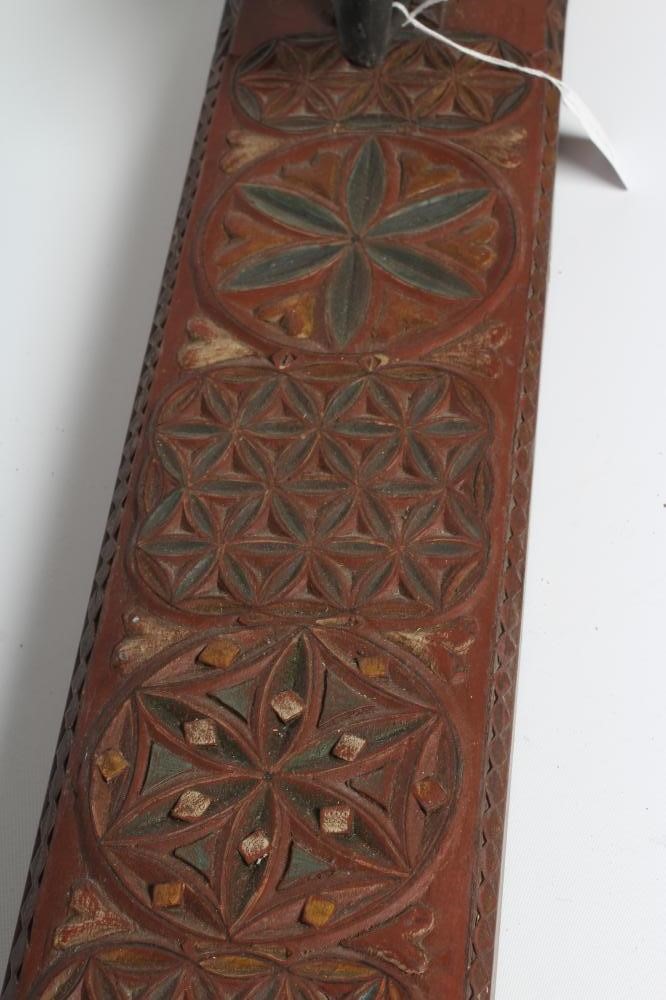 A NORWEGIAN PAINTED PINE MANGLE BOARD Image