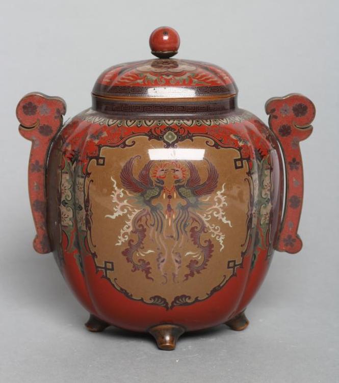 A JAPANESE CLOISONNE ENAMEL VASE AND COVER of lobed oval section Image