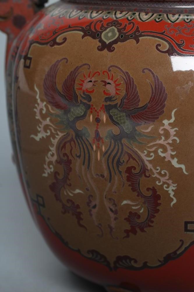 A JAPANESE CLOISONNE ENAMEL VASE AND COVER of lobed oval section Image