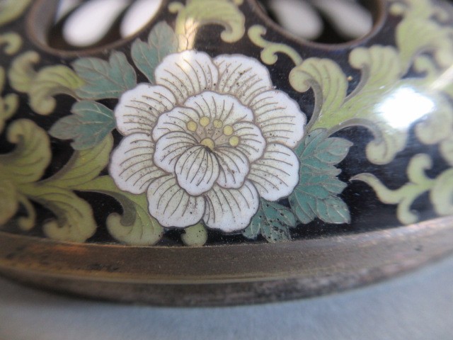 A JAPANESE CLOISONNE ENAMEL TRIPOD CENSOR AND COVER of two handled lobed ovoid form with arcade Image