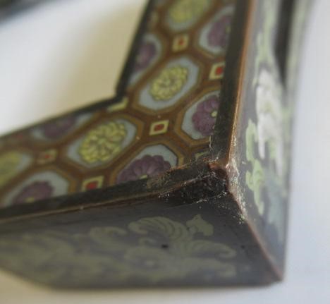 A JAPANESE CLOISONNE ENAMEL TRIPOD CENSOR AND COVER of two handled lobed ovoid form with arcade Image