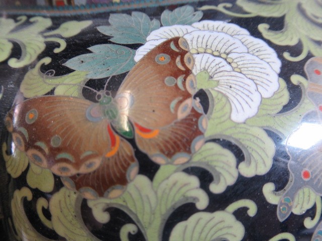 A JAPANESE CLOISONNE ENAMEL TRIPOD CENSOR AND COVER of two handled lobed ovoid form with arcade Image