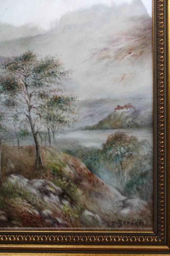 A ROYAL WORCESTER CHINA PLAQUE Image