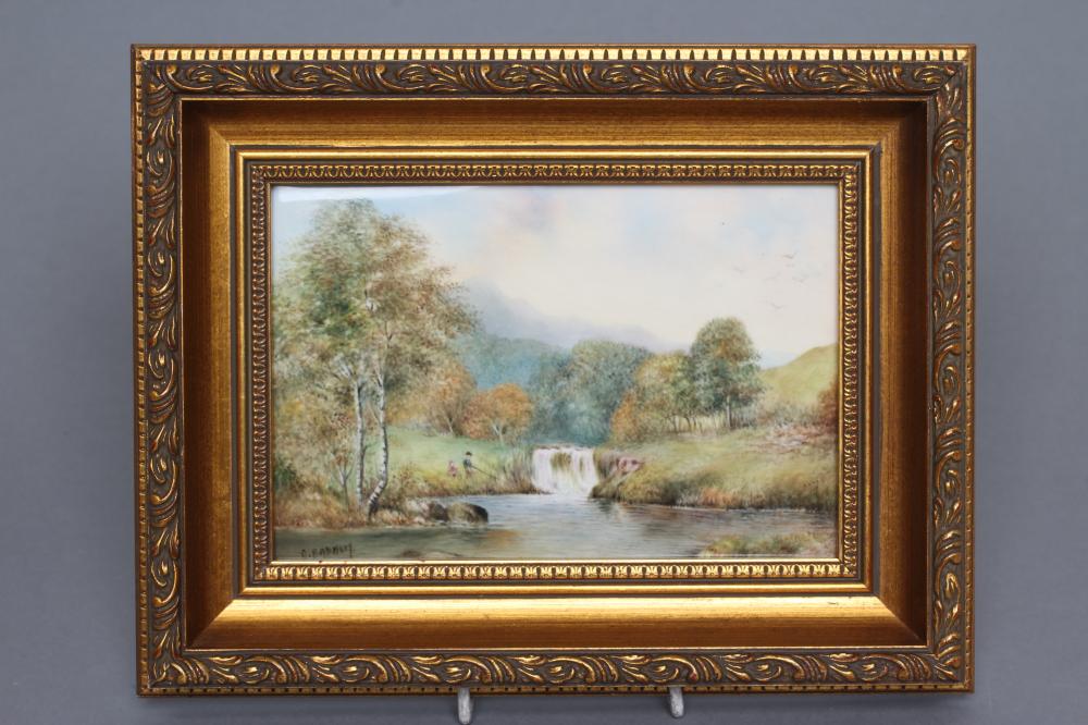 A ROYAL WORCESTER CHINA PLAQUE Image