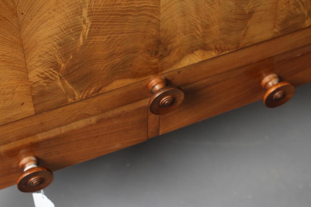 A GORDON RUSSELL WALNUT SMALL SIDE CABINET Image