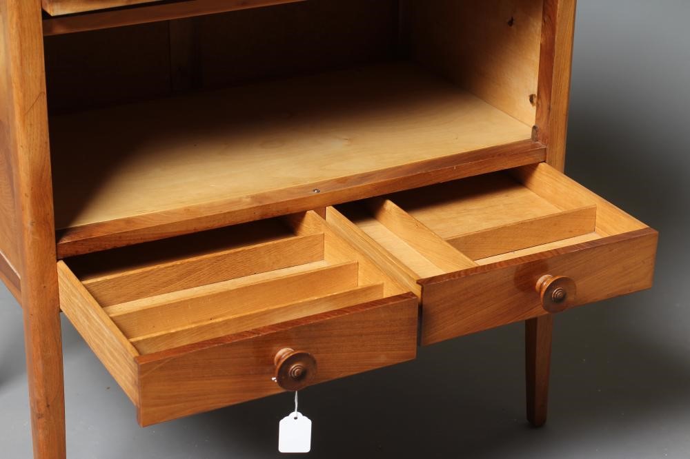 A GORDON RUSSELL WALNUT SMALL SIDE CABINET Image