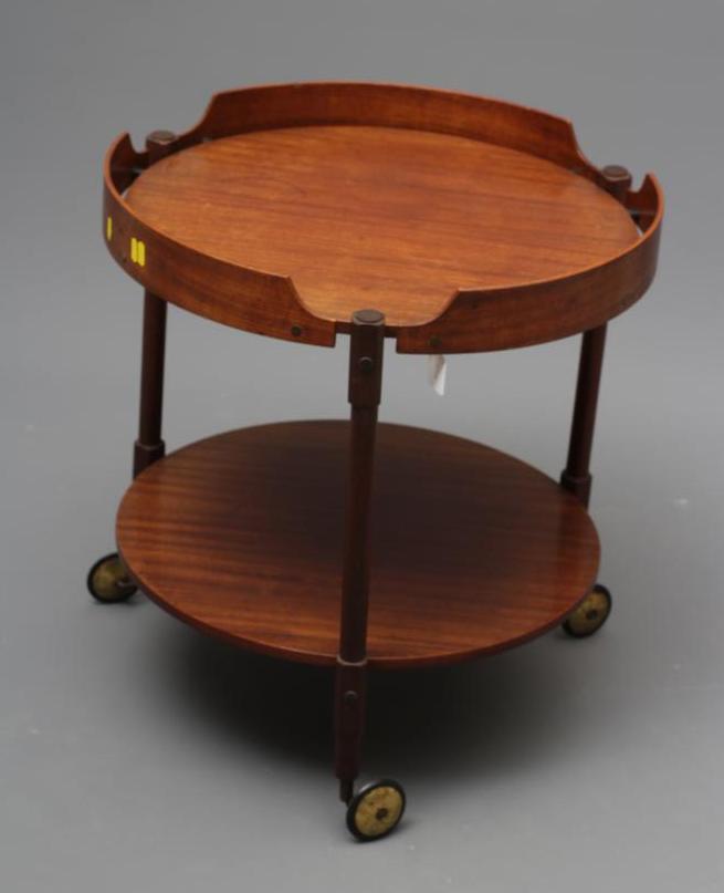 AN ITALIAN DESIGN TEAK TROLLEY Image