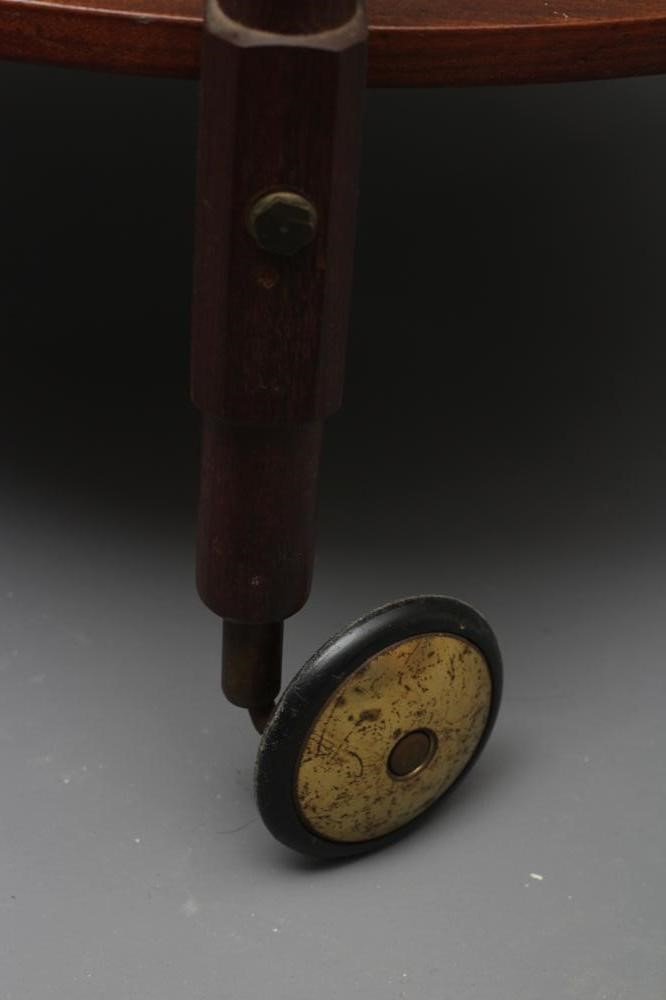 AN ITALIAN DESIGN TEAK TROLLEY Image