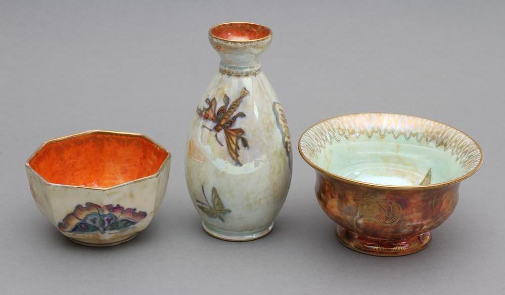 A WEDGWOOD BUTTERFLY LUSTRE SMALL BOWL Image