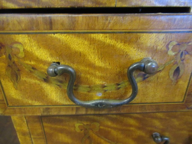 AN INLAID SATINWOOD BUREAU Image