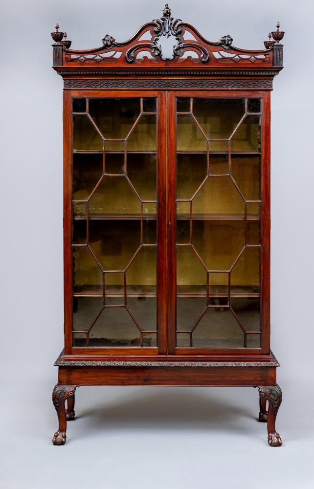 A GEORGIAN REVIVAL MAHOGANY CABINET Image