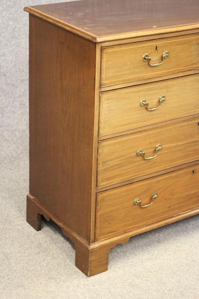 A GEORGIAN MAHOGANY STRAIGHT FRONTED CHEST Image