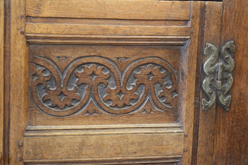 A JOINED OAK PANELLED CLOTHES PRESS Image