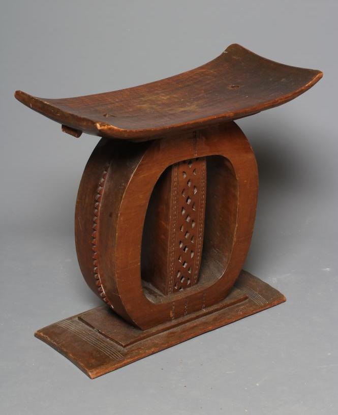 A LARGE ASHANTI STOOL Image