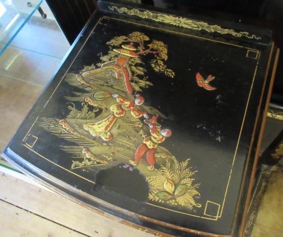 A BLACK LACQUERED CHINOISERIE PART BEDROOM SUITE Image