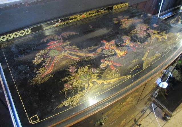 A BLACK LACQUERED CHINOISERIE PART BEDROOM SUITE Image