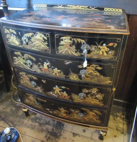 A BLACK LACQUERED CHINOISERIE PART BEDROOM SUITE Image