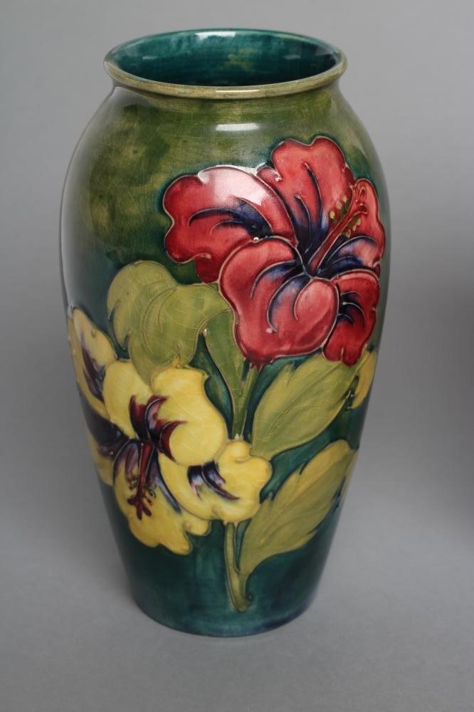 A MOORCROFT POTTERY HIBISCUS PATTERN VASE Image