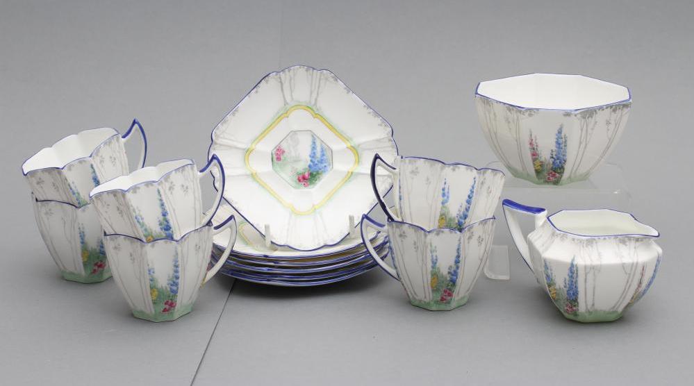 AN ART DECO SHELLEY CHINA COFFEE SERVICE in Queen Anne shape Image