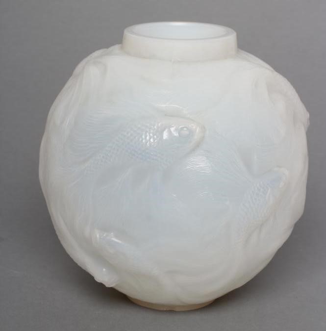 A LALIQUE GLASS FORMOSE PATTERN GLOBULAR VASE in opalescent pale blue Image