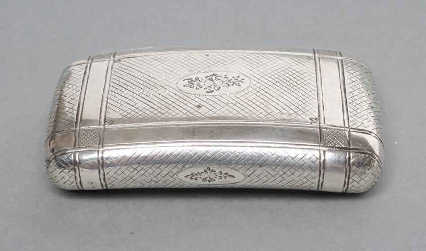 A LATE GEORGE III SILVER SNUFF BOX Image