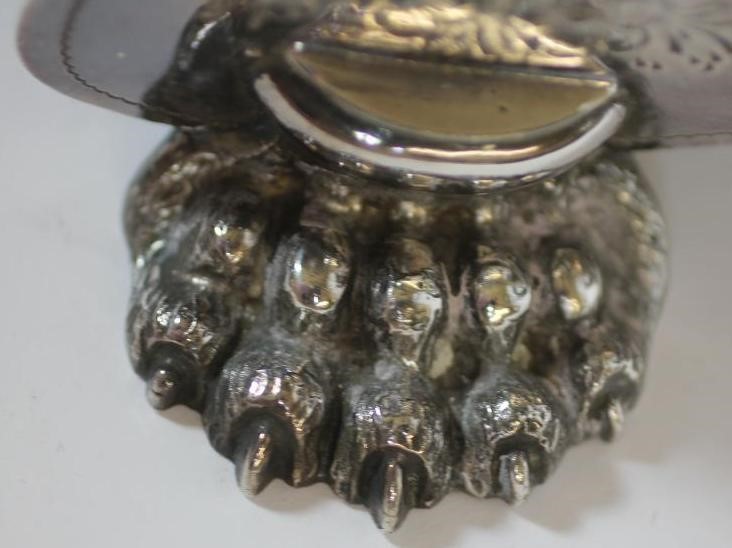 A VICTORIAN RAM'S HORN DESK STAND Image