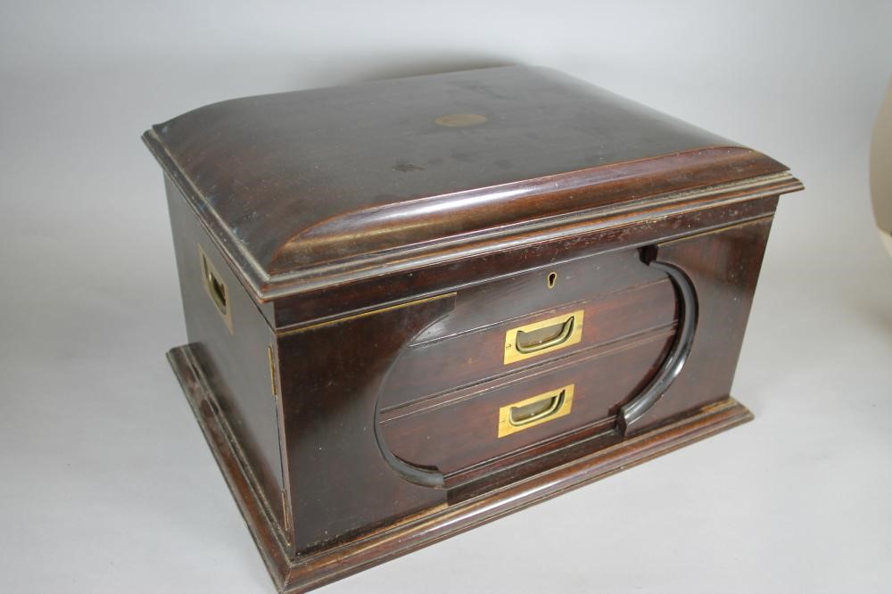 AN EDWARDIAN SILVER PLATED TABLE SERVICE for twelve place settings in Old English pattern Image
