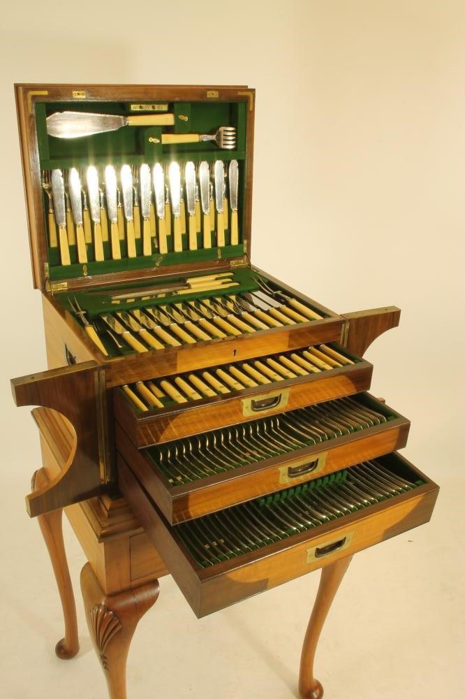 AN EXTENSIVE SILVER PLATED TABLE SERVICE Image