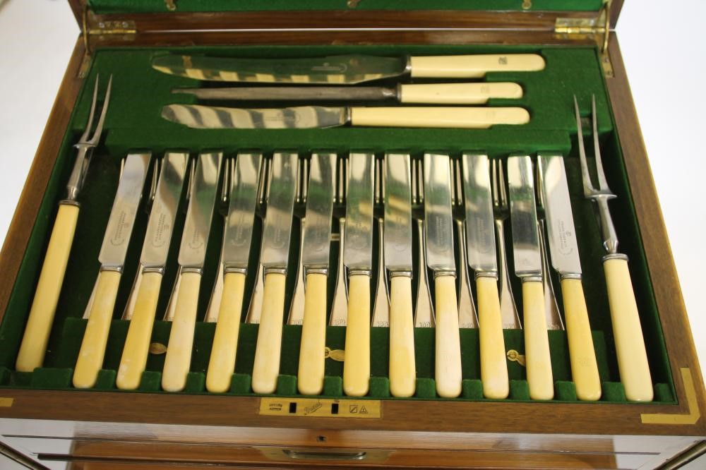 AN EXTENSIVE SILVER PLATED TABLE SERVICE Image