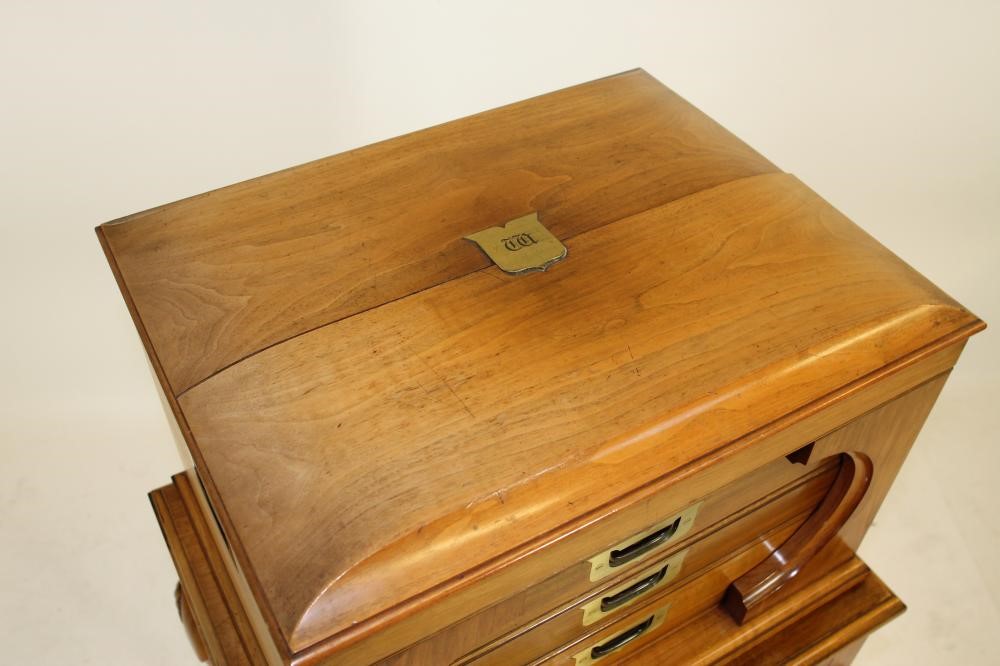 AN EXTENSIVE SILVER PLATED TABLE SERVICE Image