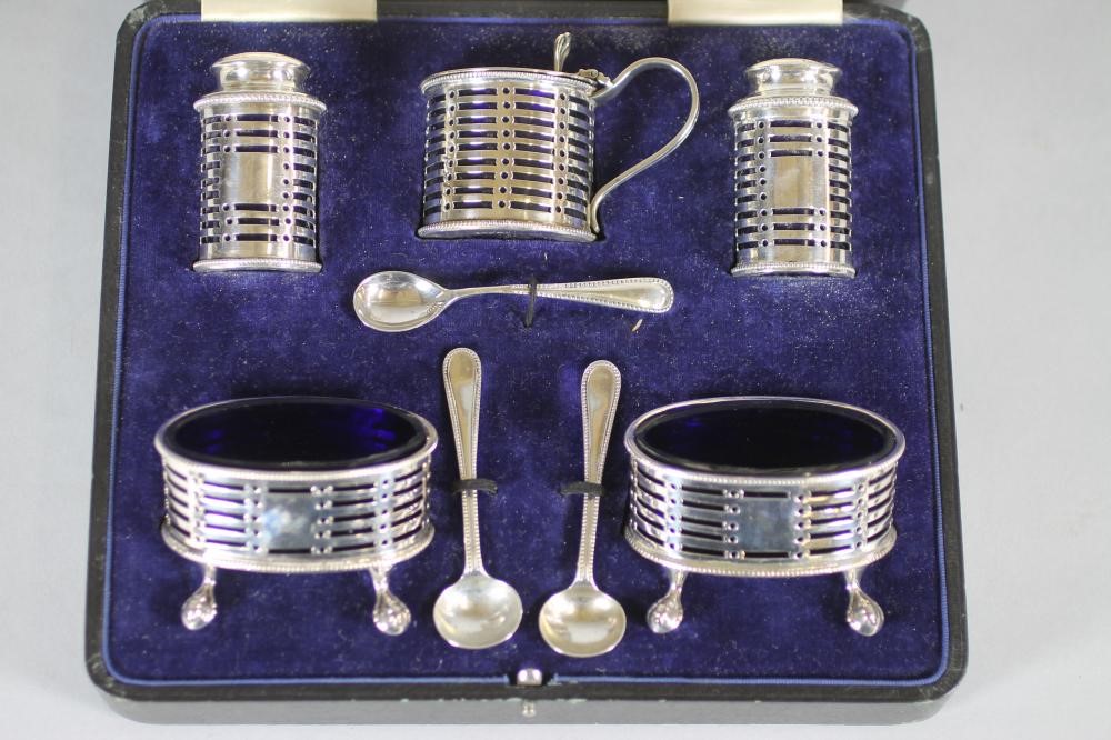A FIVE PIECE SILVER CRUET Image