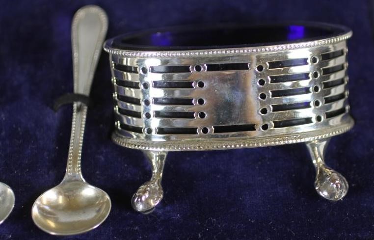 A FIVE PIECE SILVER CRUET Image