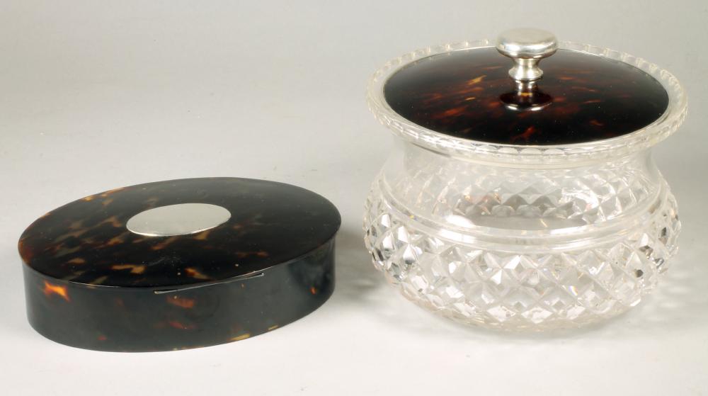 AN ART DECO TORTOISESHELL DRESSING TABLE BOX of oval form Image