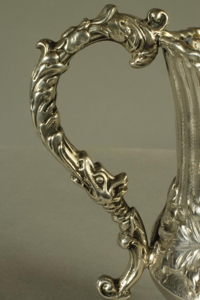 A WILLIAM IV SILVER LOW PEDESTAL MUG Image