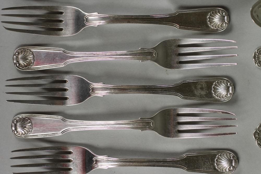 A SET OF FIVE SCOTTISH VICTORIAN SILVER DESSERT SPOONS Image