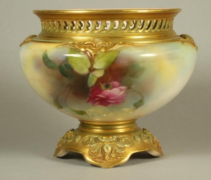 A ROYAL WORCESTER CHINA CACHE-POT Image