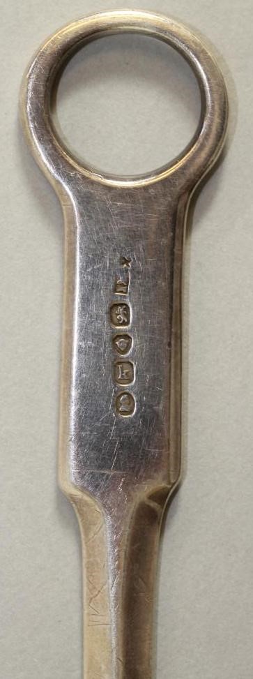 A GEORGE IV SILVER MEAT SKEWER Image