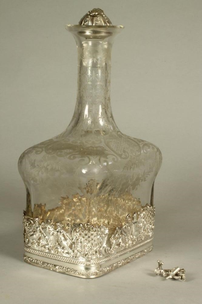 A DUTCH CLEAR GLASS DECANTER AND STOPPER Image