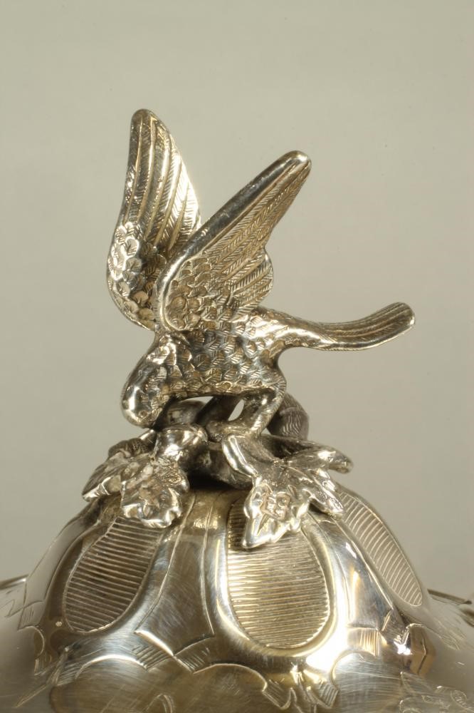 A VICTORIAN SILVER TEAPOT Image
