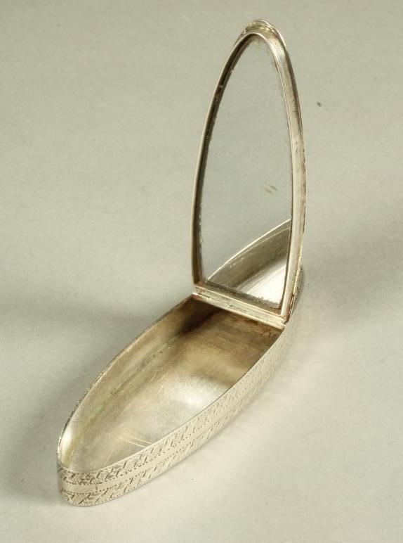 AN ENGLISH TOOTHPICK BOX Image