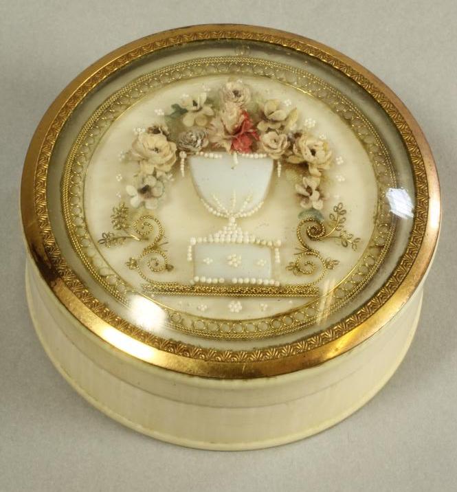 A FRENCH IVORY BOX Image