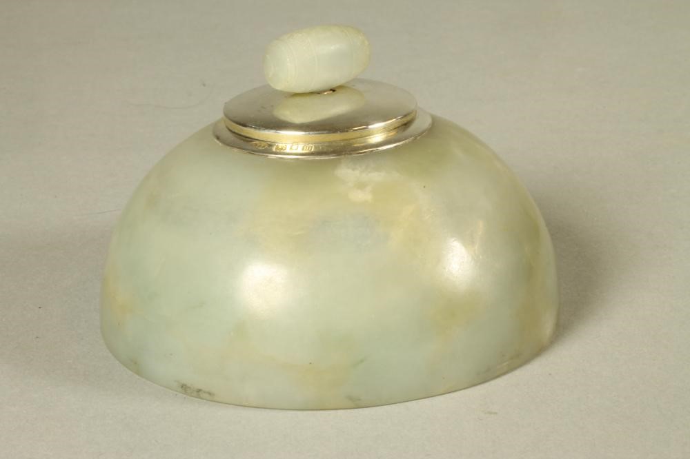 AN ART DECO SILVER MOUNTED TWO TONE GREEN ONYX DESK STANDISH Image