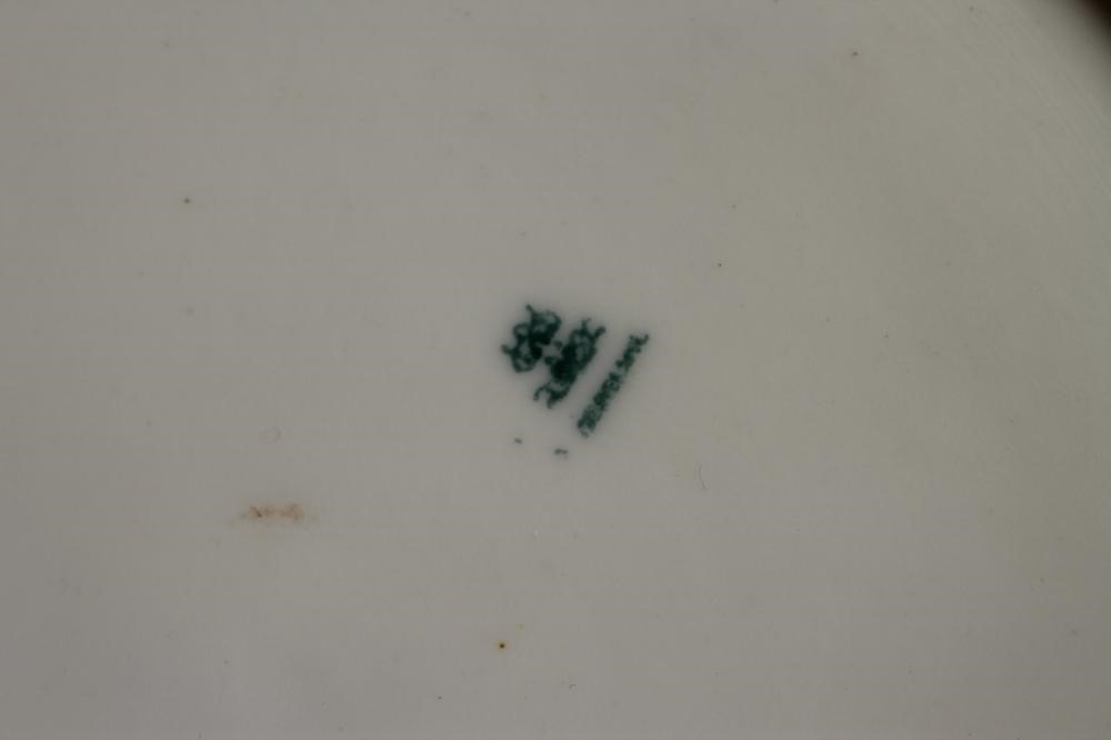 A LATE VICTORIAN COPELAND CHINA CABINET PLATE Image