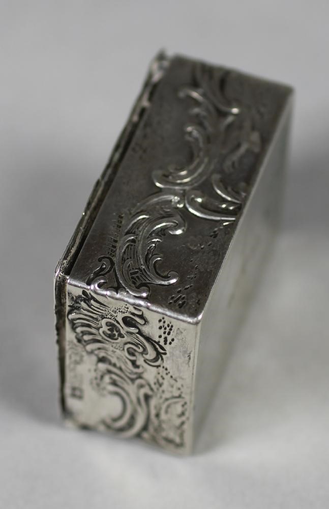 A LATE VICTORIAN SILVER DRESSING TABLE BOX Image