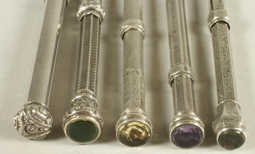 A COLLECTION OF FIVE LATE VICTORIAN TELESCOPIC PENCILS Image