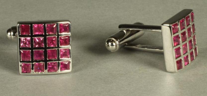 A PAIR OF RUBY SET CUFFLINKS Image