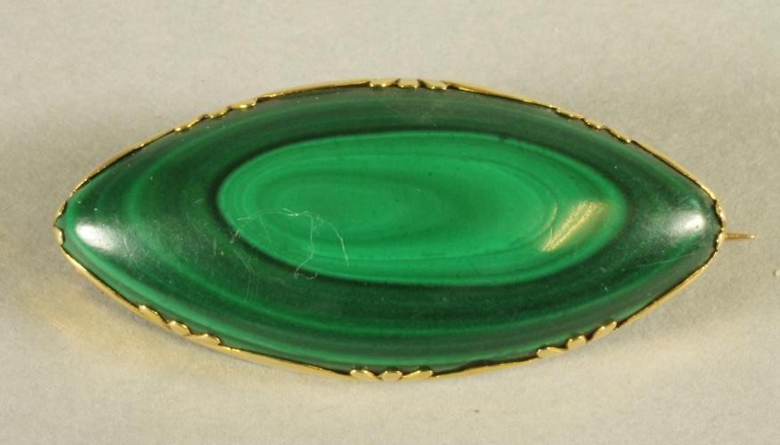 A VICTORIAN HARDSTONE CAMEO PENDANT Image