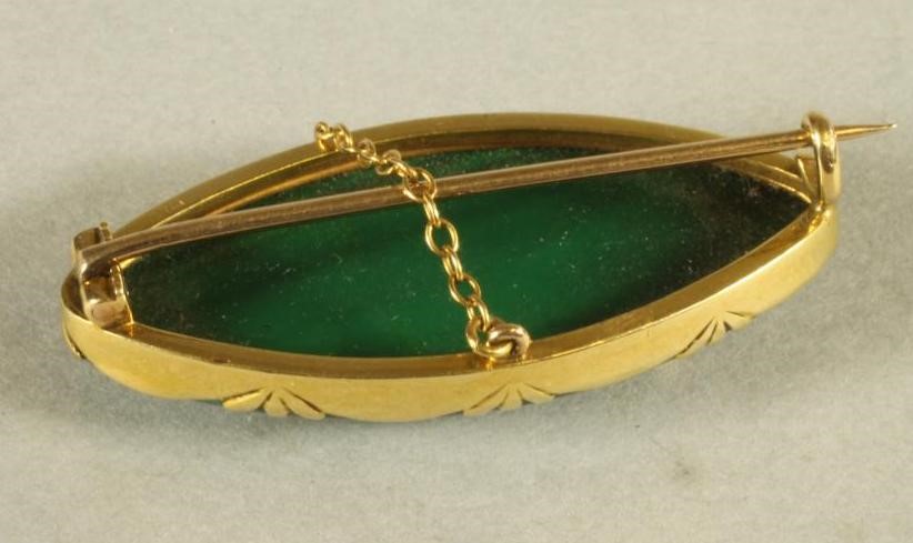 A VICTORIAN HARDSTONE CAMEO PENDANT Image