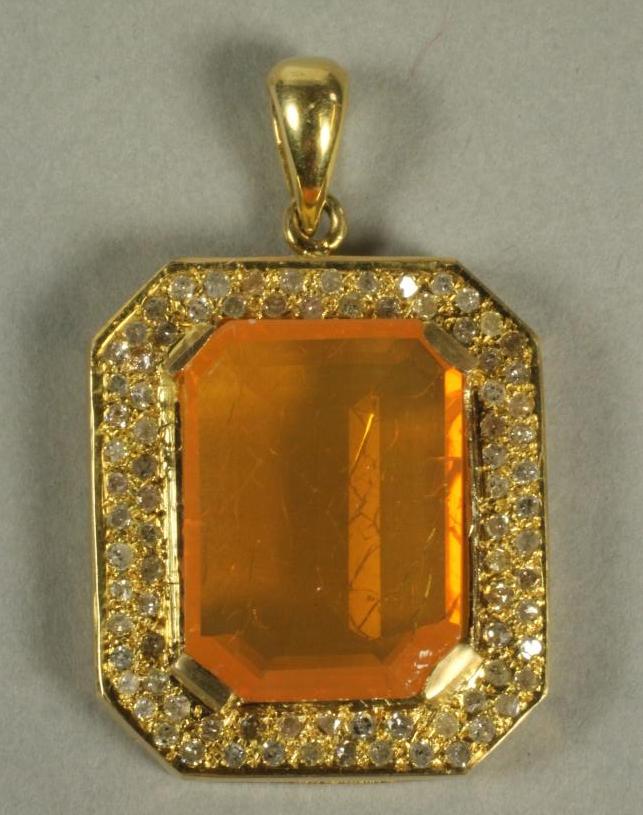 A FIRE OPAL PENDANT Image