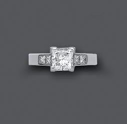 A SOLITAIRE DIAMOND RING Image